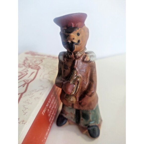 Vintage Tremar UK Hand Made Stoneware Art Pottery "Bandsman"  with Box - Picture 3 of 11